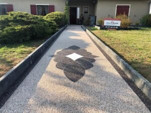 Custom Resin Driveway Design